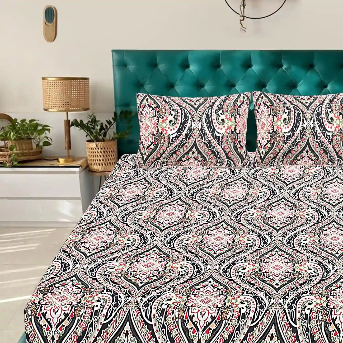 Nazakat Print Double Bed Bedsheet